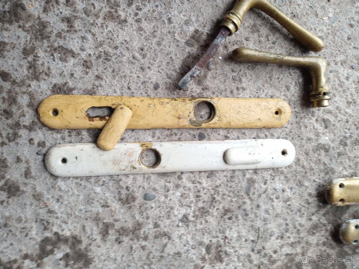 Mosadzné kľučky na okná a dvere - 9