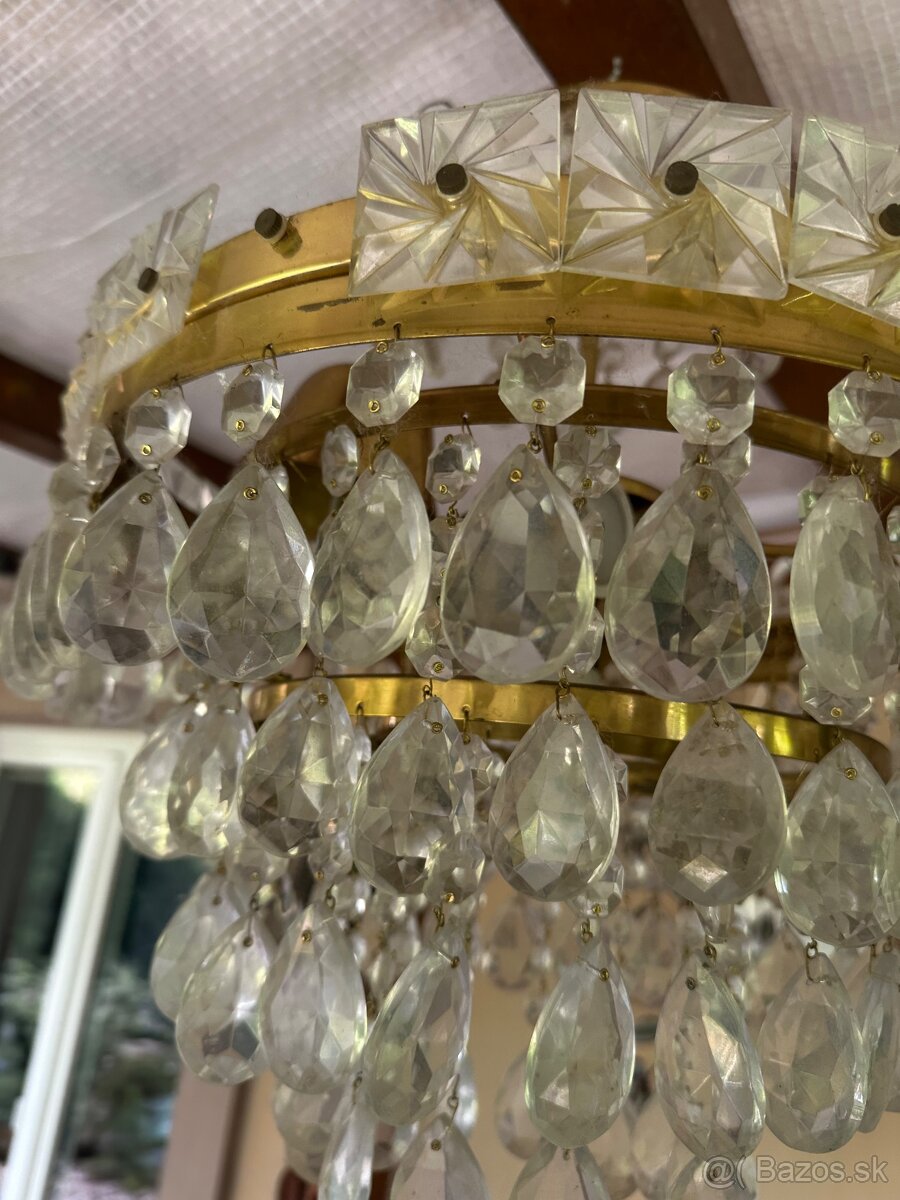 Lustre - 9
