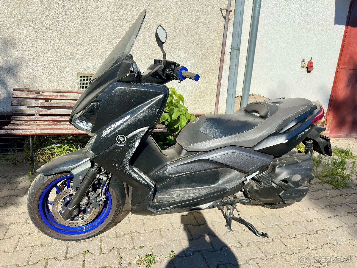 Yamaha x-max 400 - 9