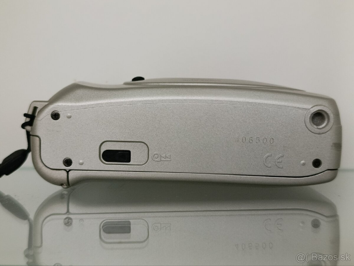 Yashica Clearlook - 9