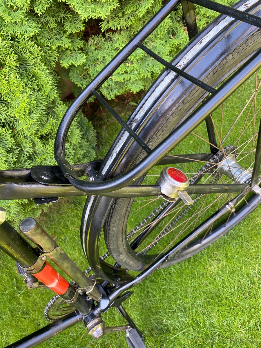 Historický bicykel Zbrojovka - 9