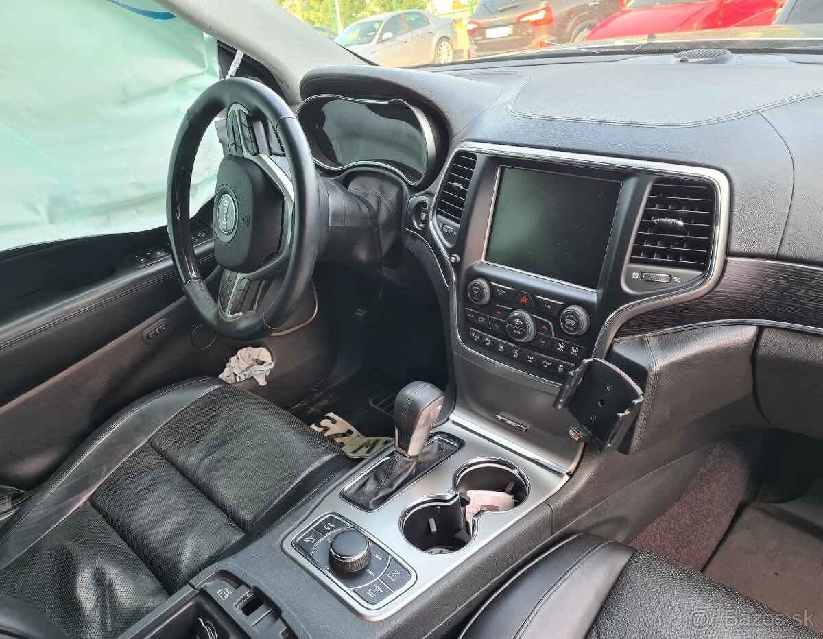 Jeep Grand Cherokee 3.0 V6 Summit - 9