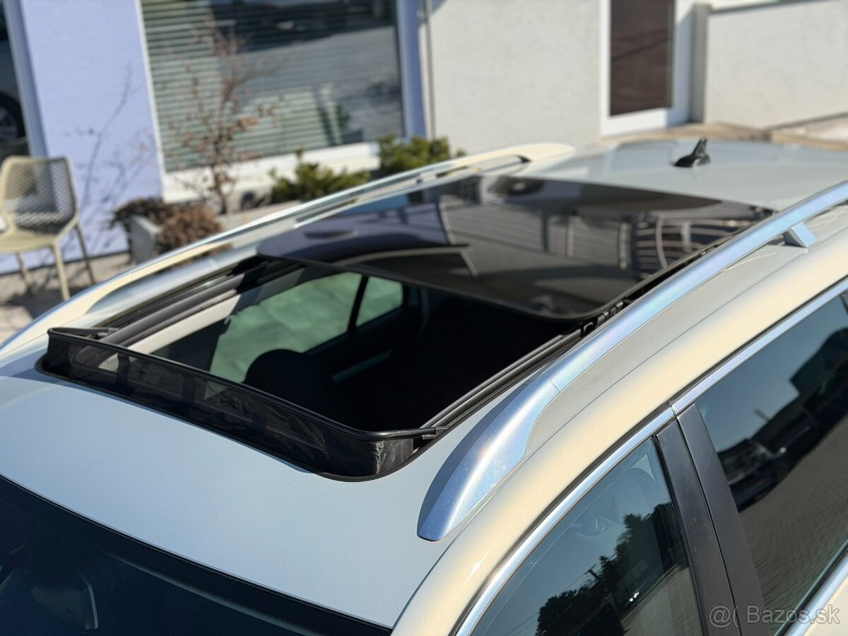 Volkswagen Golf Variant VI 1.4 TSI Highline - 9