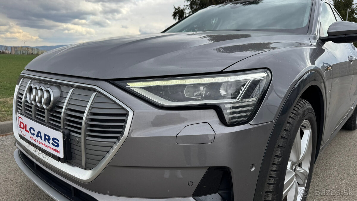 Audi E-tron 55 quattro Advanced - 9