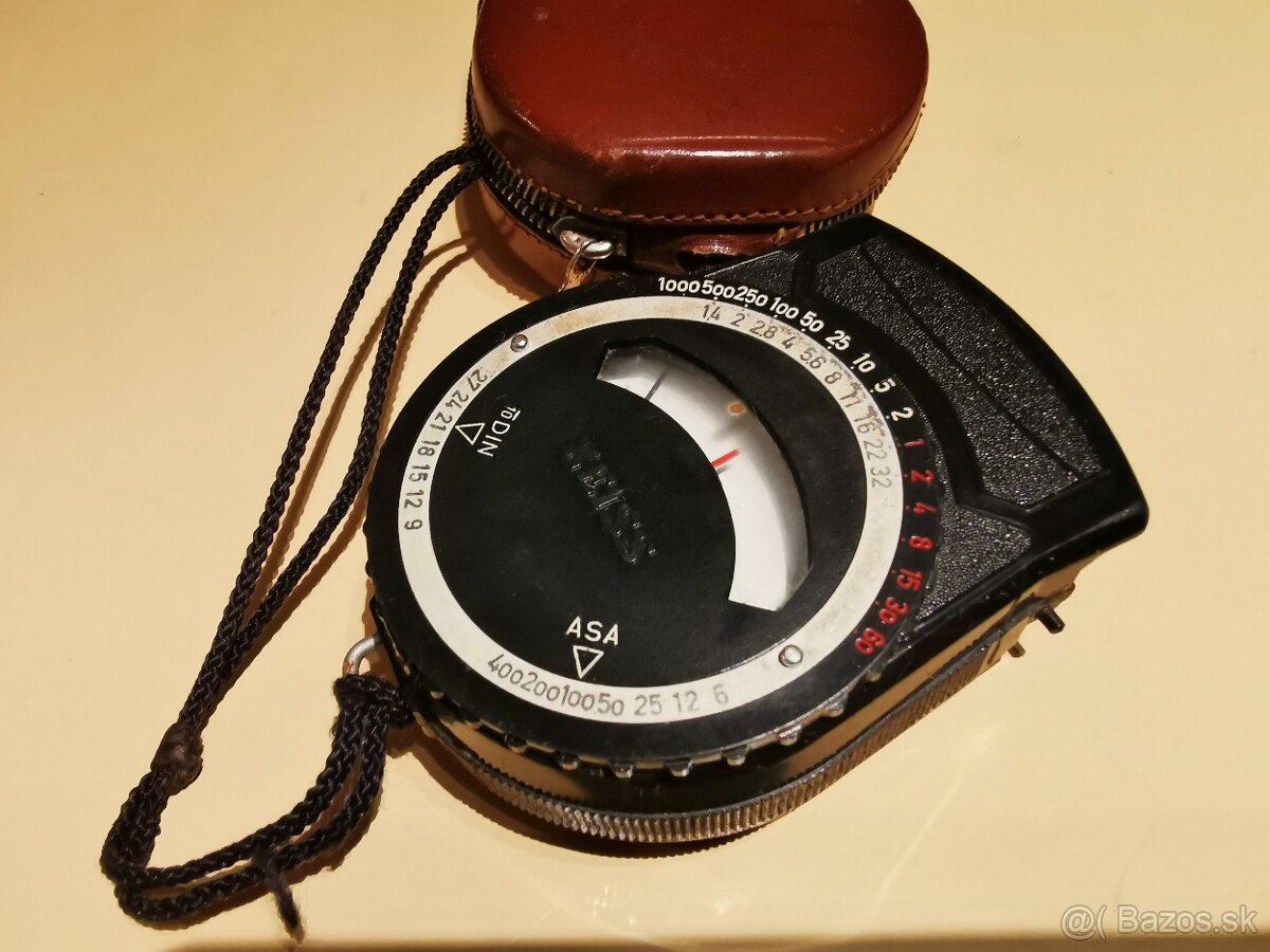 Filmy 8mm, stojan MEOPTA, predsádka, merač ZEIS, kotúče... - 9