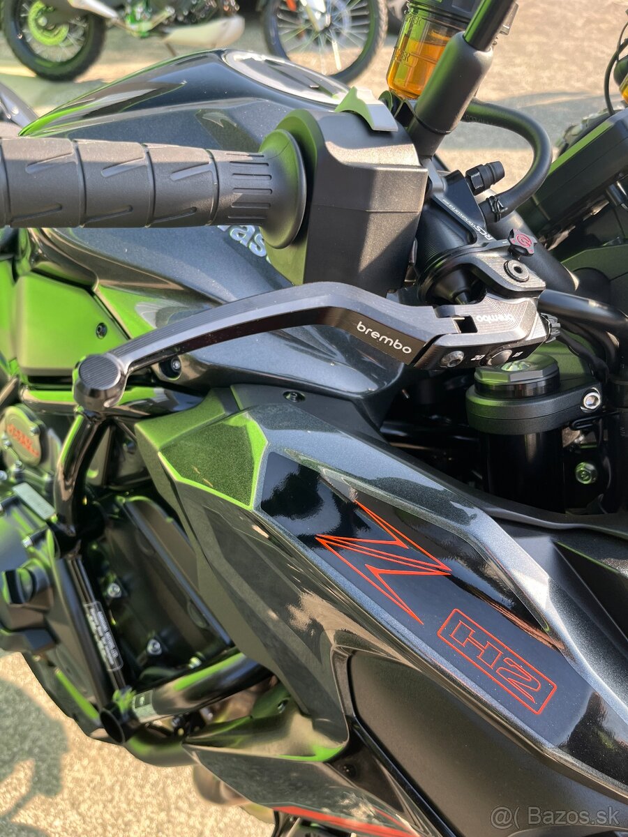 Kawasaki Z H2 - 9