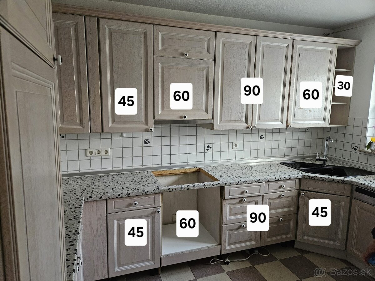 Masívna kuchynská linka z Nemecka so spotrebičmi - 9