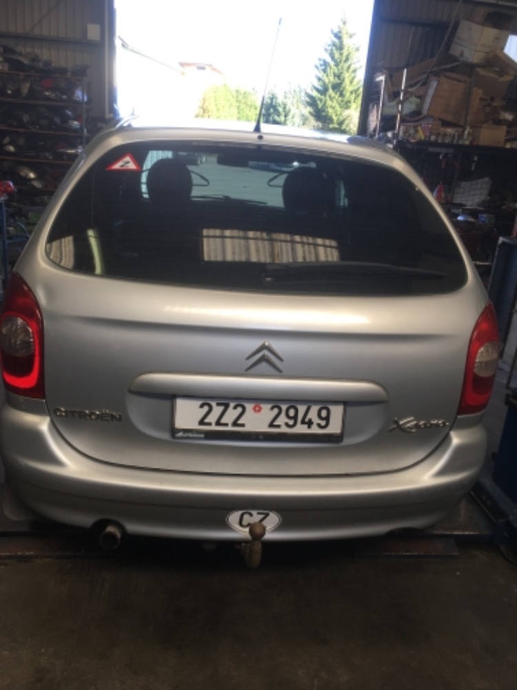 Citroen Xsara Picasso - 9