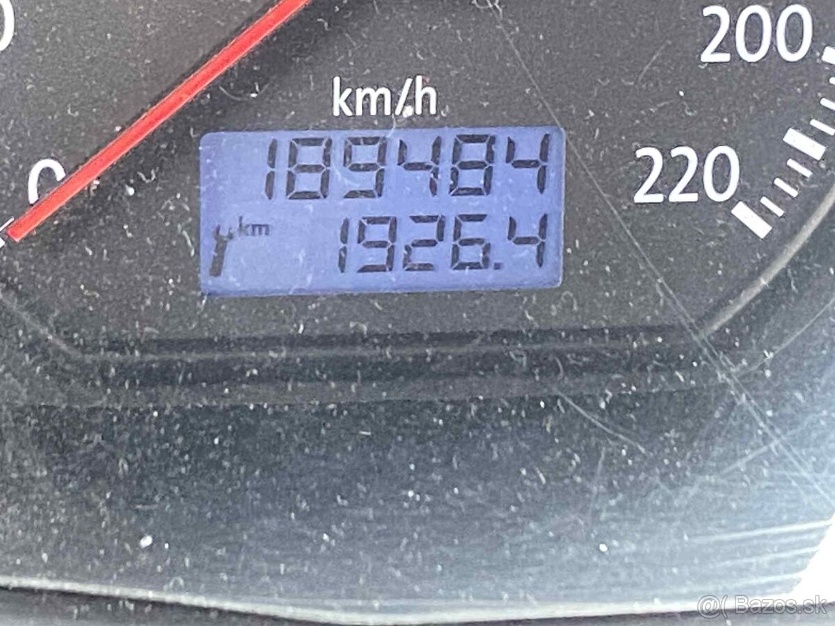 Volkswagen Polo 1.4 – Klíma, El. okná - 9