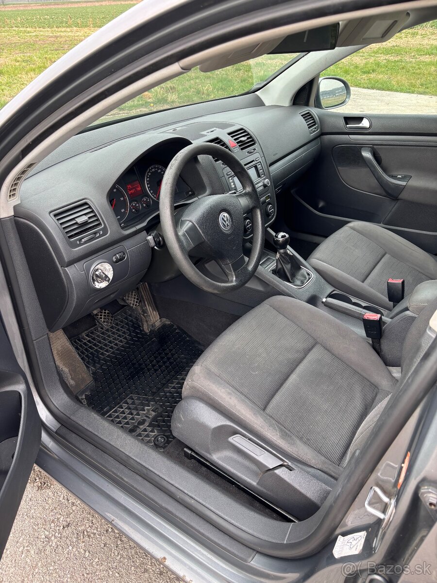 PREDÁM Volkswagen Golf 5, 1.9Tdi 66kw - 9