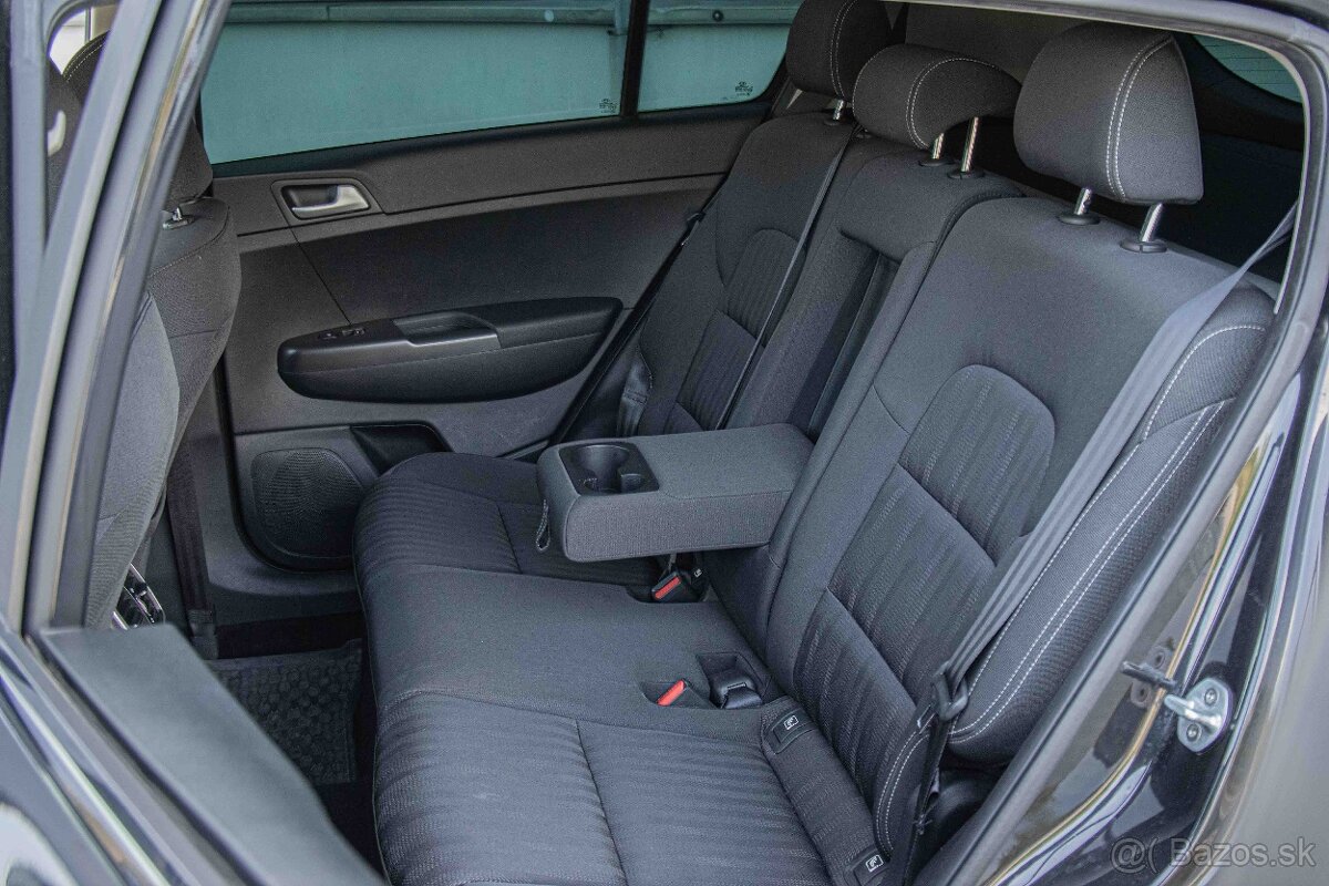 Kia Sportage 1.6 GDi Gold 2WD - 9