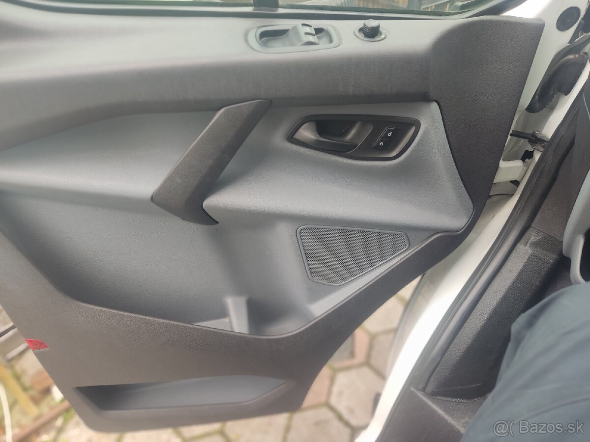 Predam Ford Transit Custom 2,2 tdci - 9
