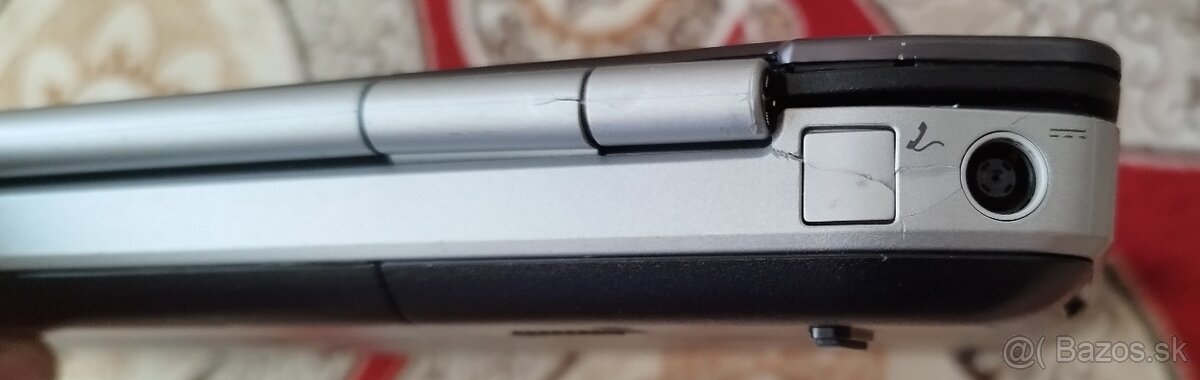 Dell Latitude E5520 - 9