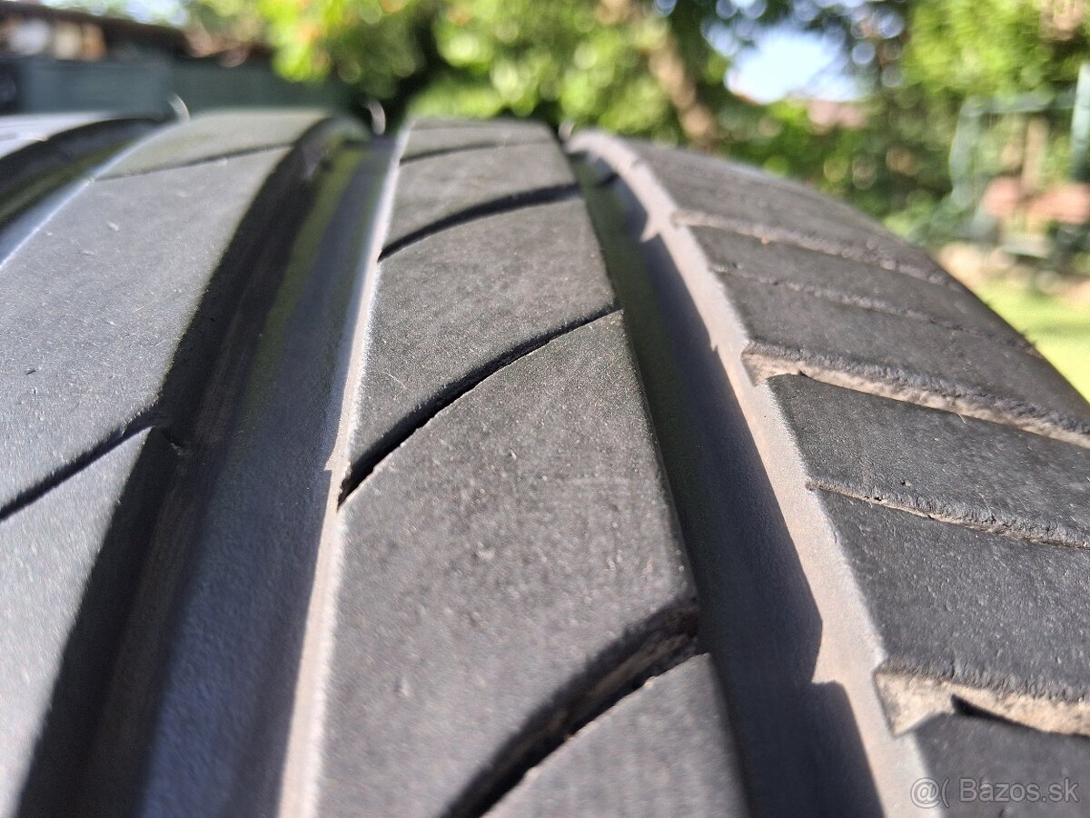 225/35 r19 letne pneumatiky - 9
