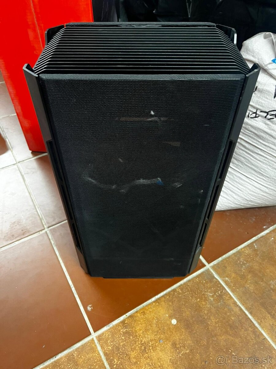 Predám skriňu Phanteks Evolv Shift 1 - 9