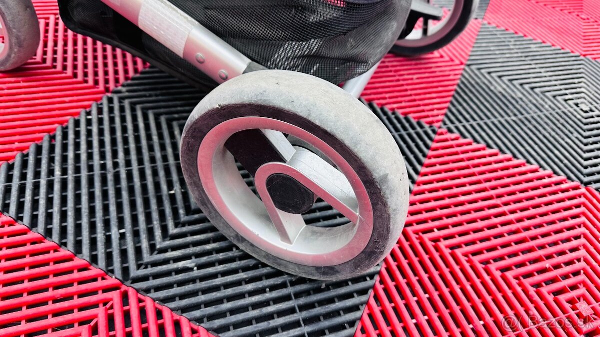 Predám kočík MUTSY Nexo - 9