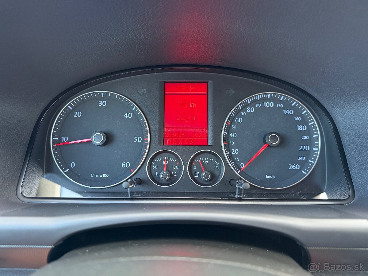 Volkswagen Touran 1.9TDI Conceptline - 9