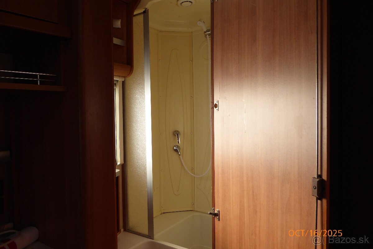 Obytný príves FEND Platinum 590 - 9