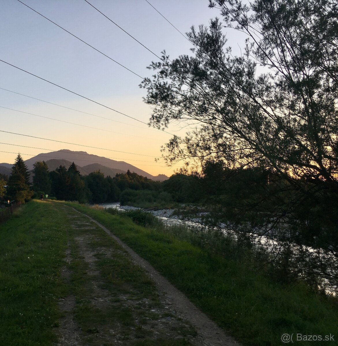 Krásna záhradná chata priamo pri potoku Belá na Liptove - 9