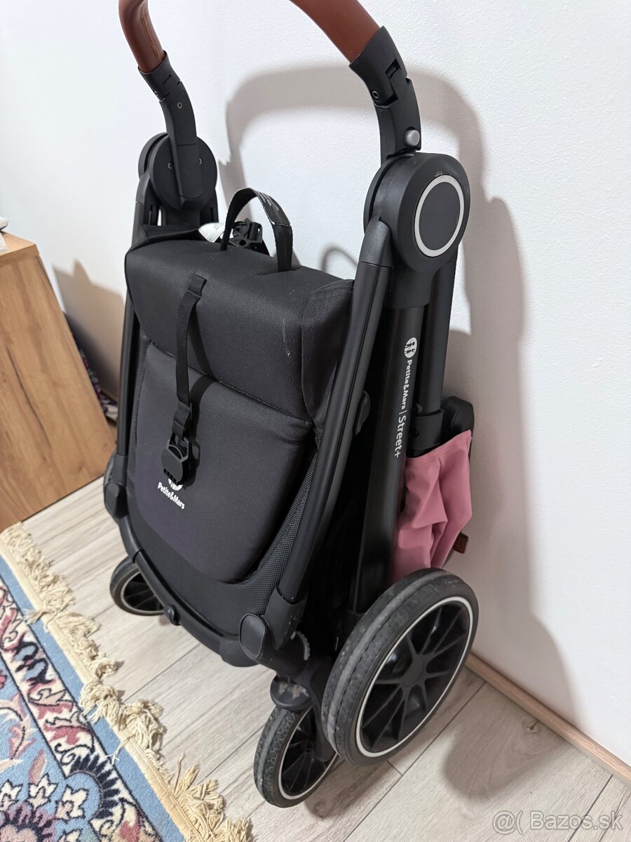 Kočiar petite & mars street + - 9