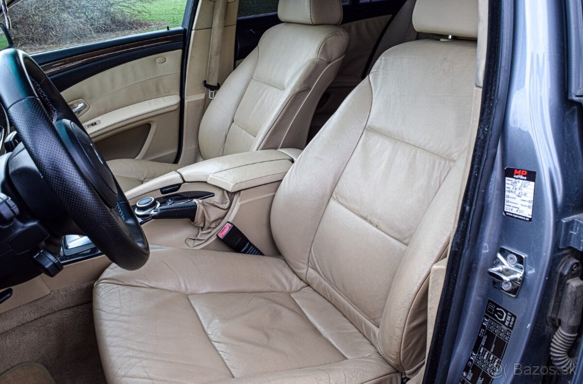 BMW Rad 5 Touring 530 d A/T 2007 - 9