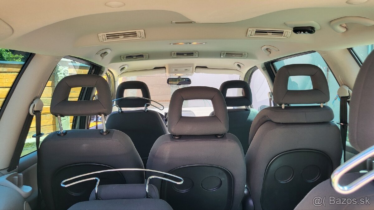 Predám VW Sharan 2.0TDI 103kw - 9