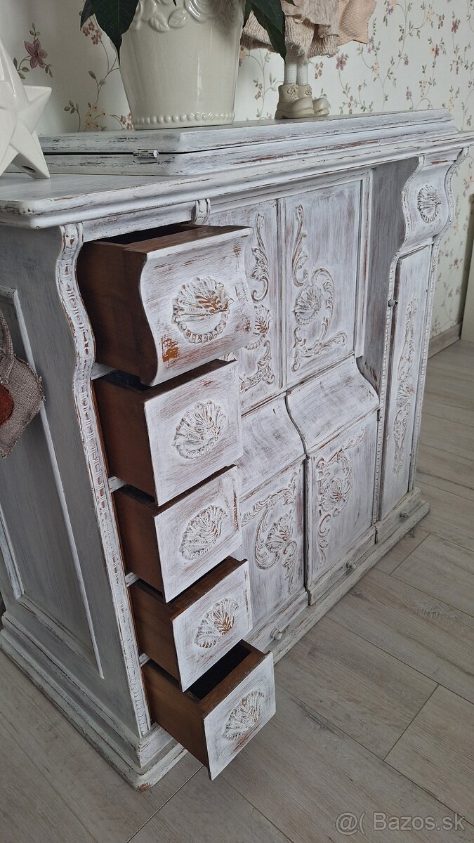 SIJACI STROJ alebo Komoda - 9