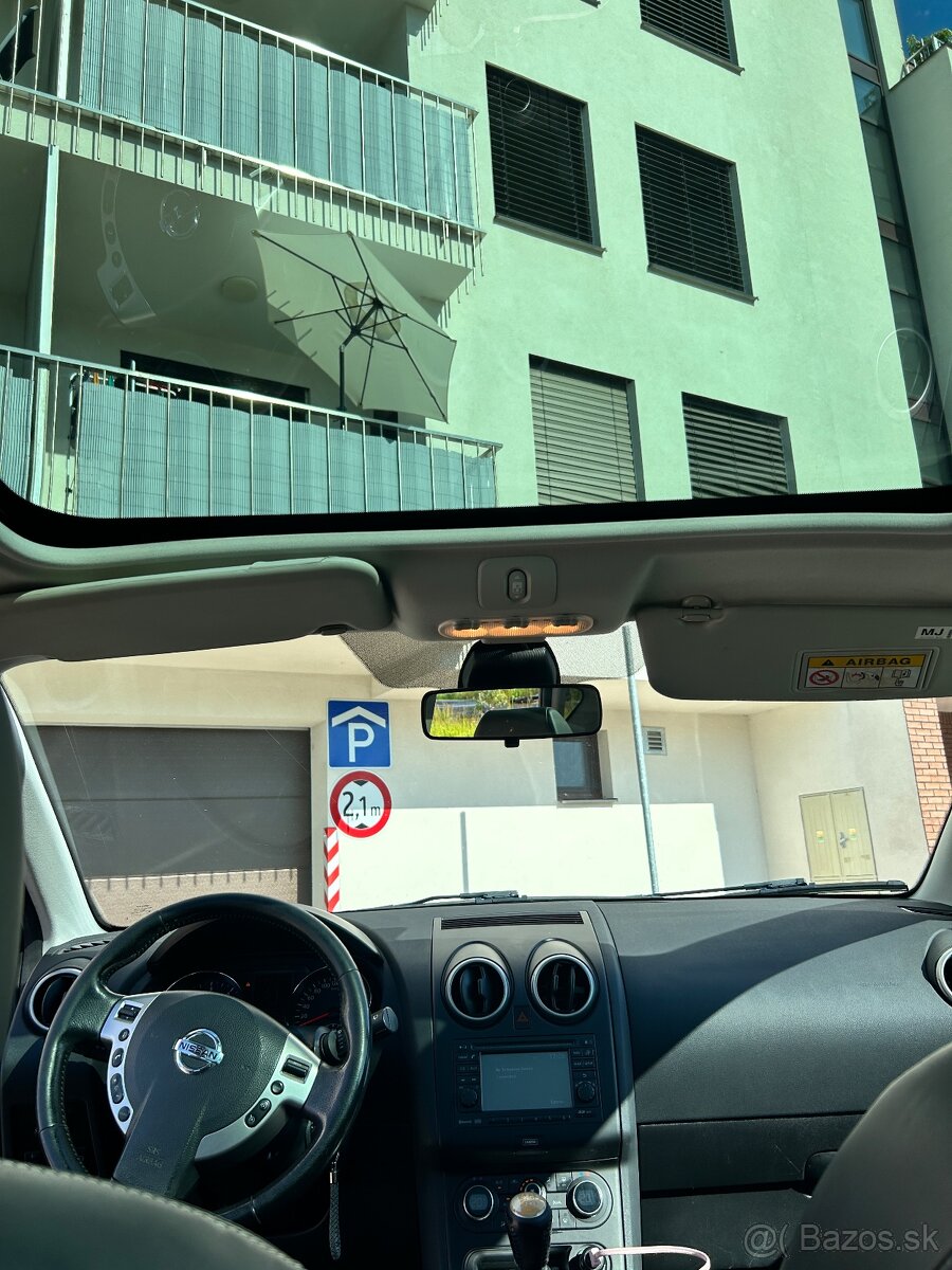 Nissan Qashqai 1.6 dCi 4x4 - 9