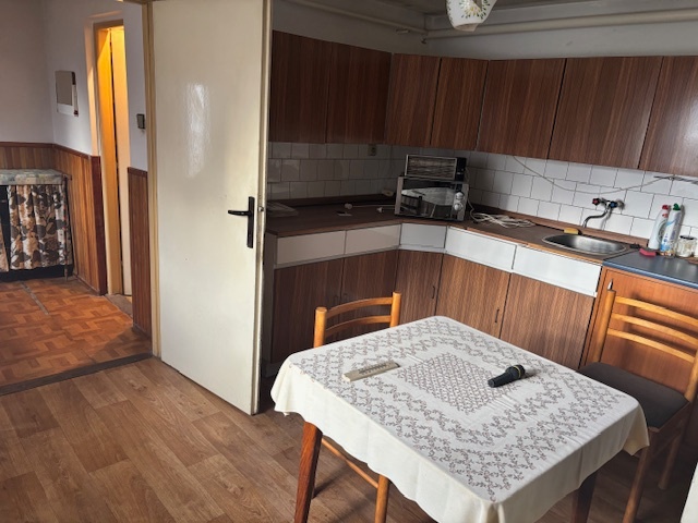 Na predaj chalupa na myjavských kopaniciach v obci Chvojnica - 9