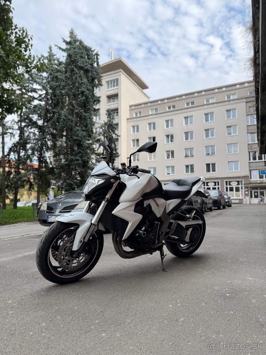 Honda cb1000r - 9