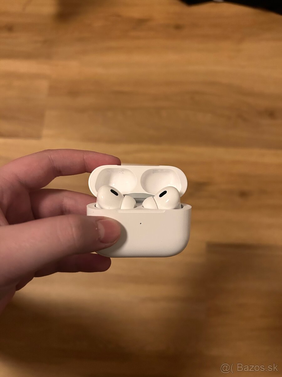 Apple airpods - 9