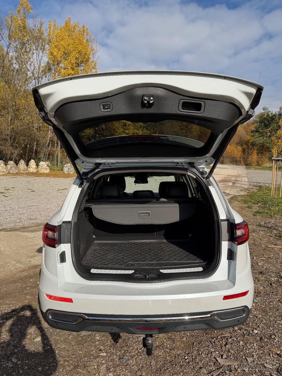 Predám Renault Koleos 2.0 dCi 4WD A/T r.v.: 2017, 1995cm3 - 9