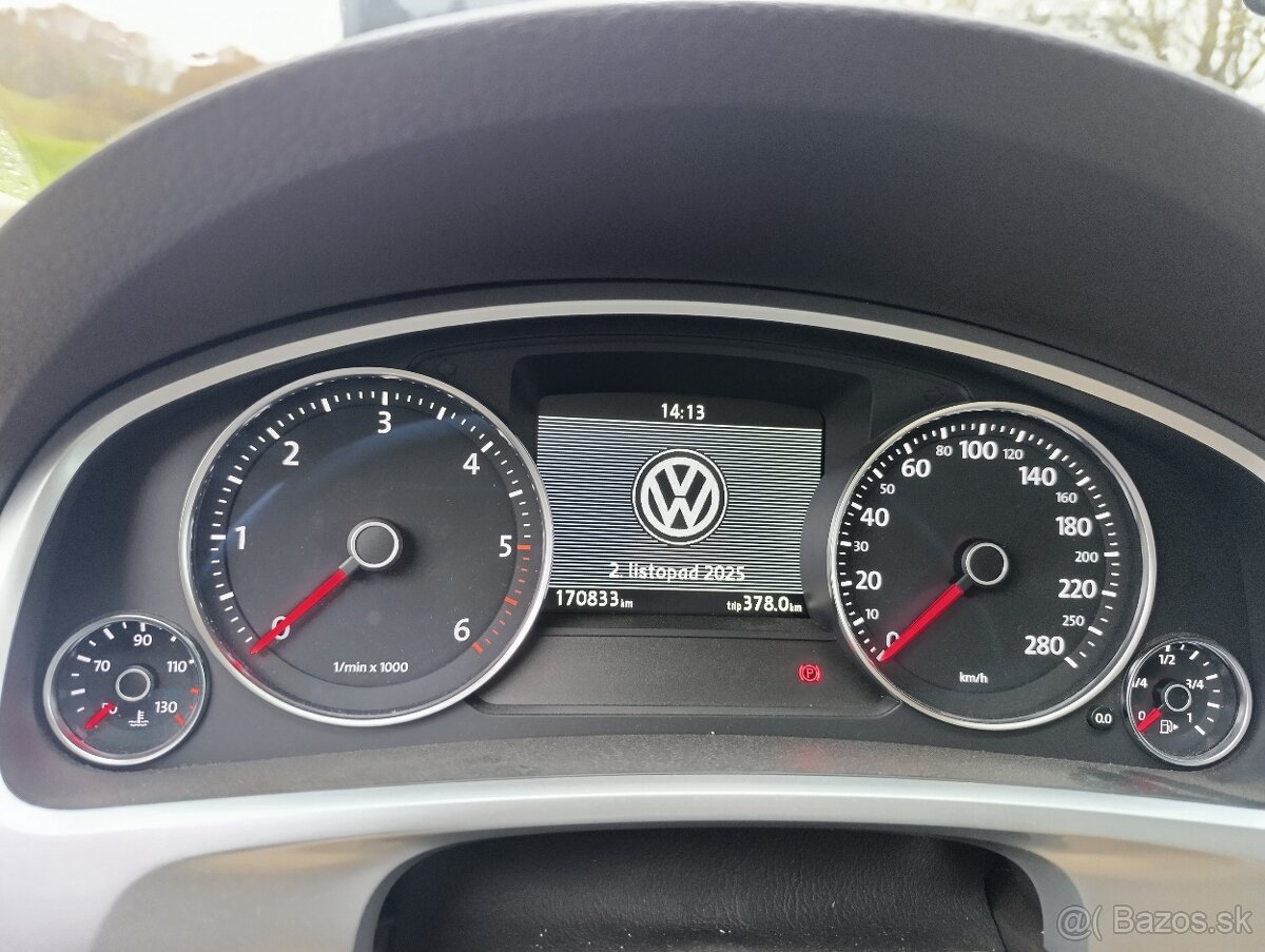 VW Touareg 3.0TDI, 150kw r.v.2017 - 9