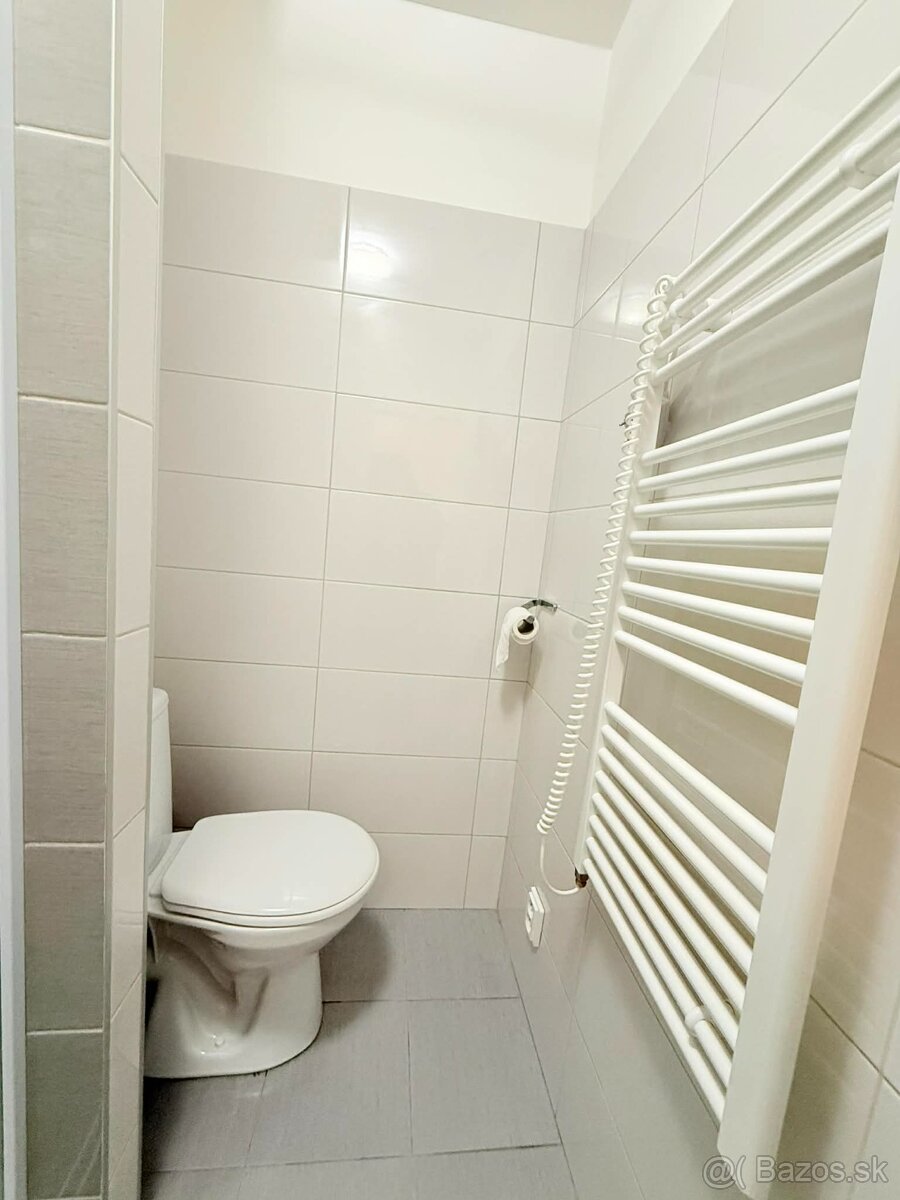 Zariadená garsónka (19,96m2) ul.A.Kubinu. - 9