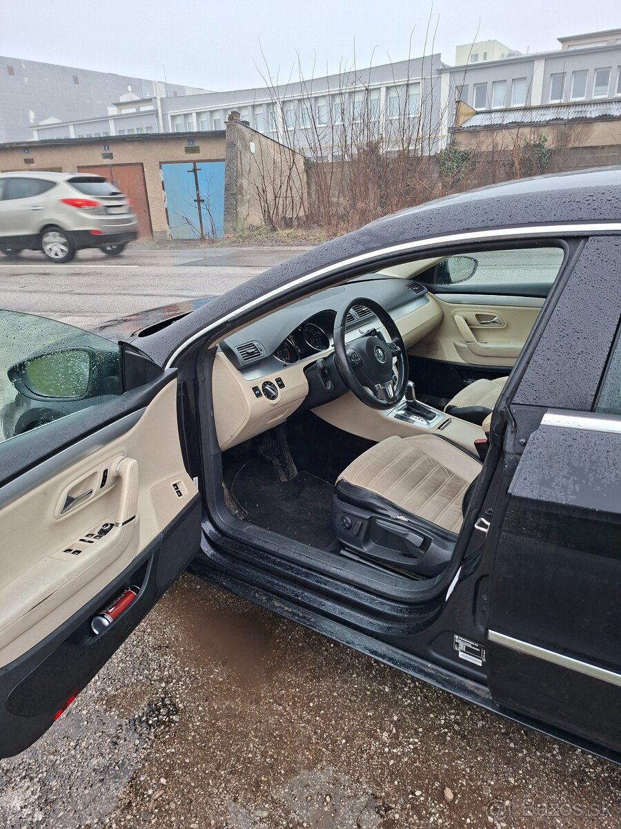 Volkswagen Passat CC - 9