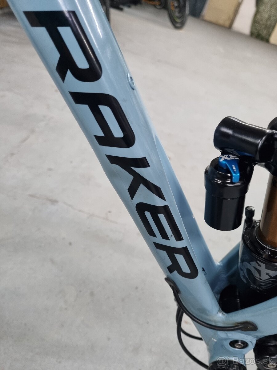 Mondraker Superfoxy.,M' - 9