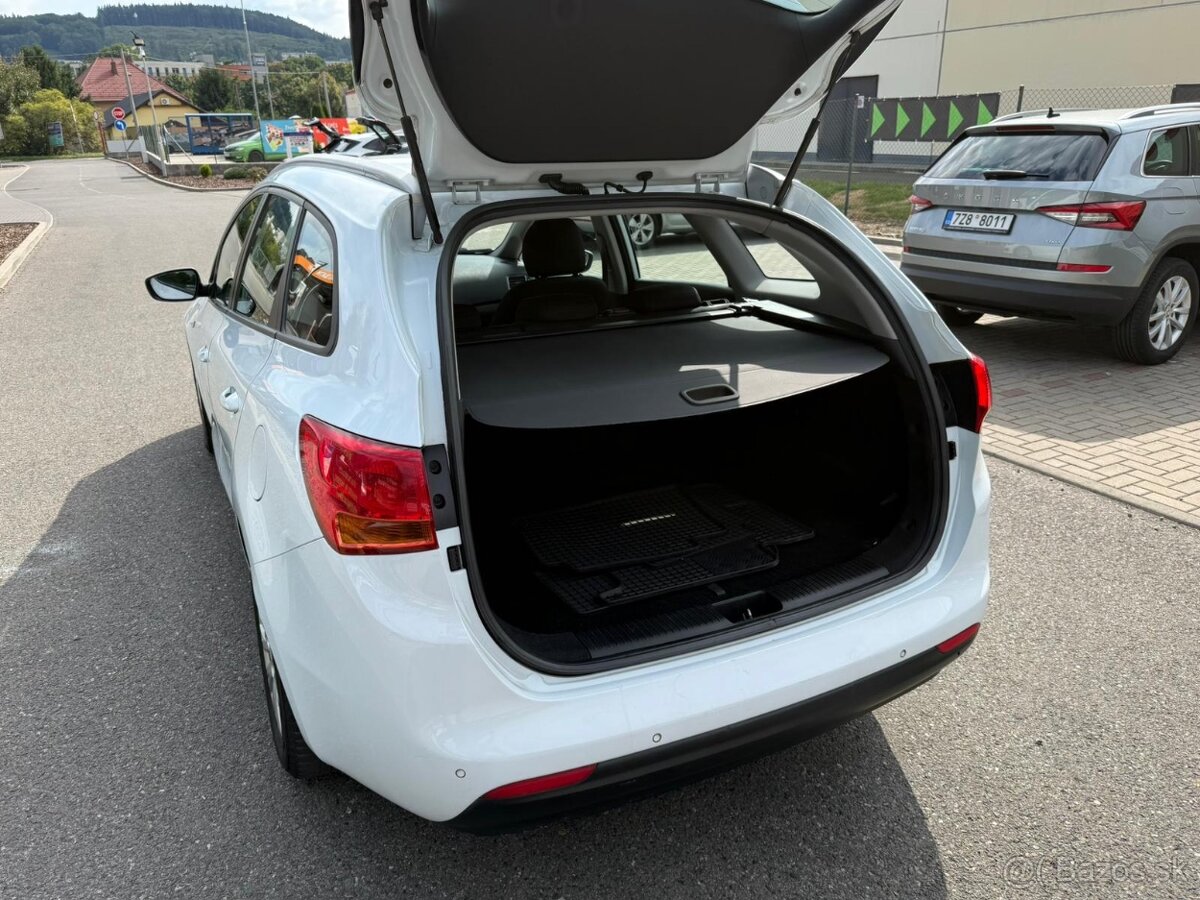 ► KIA CEE’D 1,6 CRDI - 100 kW, PARK. SENZORY ◄ - 9