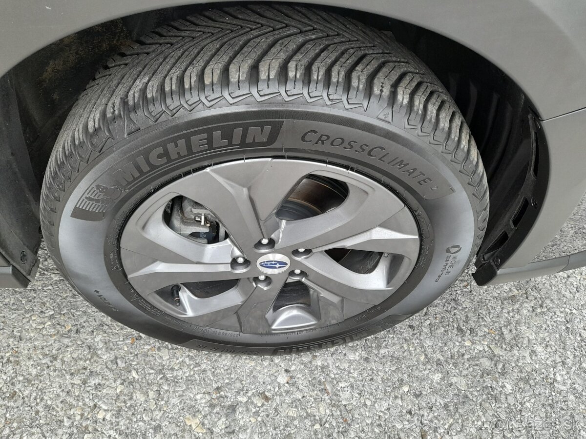 Subaru Outback 2.5i ES Touring AWD Lineartronic - 9