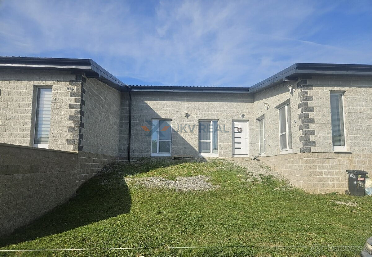 Moderný átriový rodinný dom v Beladiciach – novostavba - 9