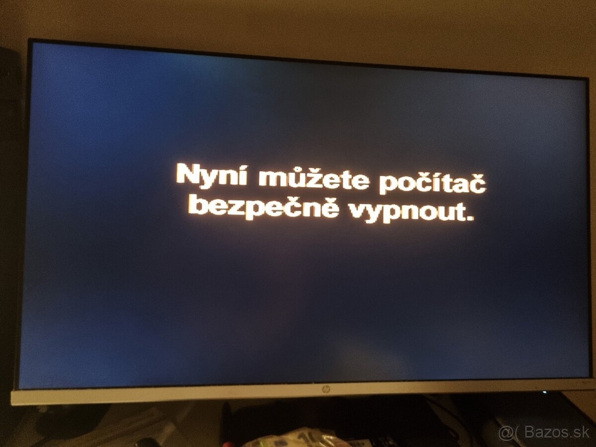 retro počitač windows 98 - 9