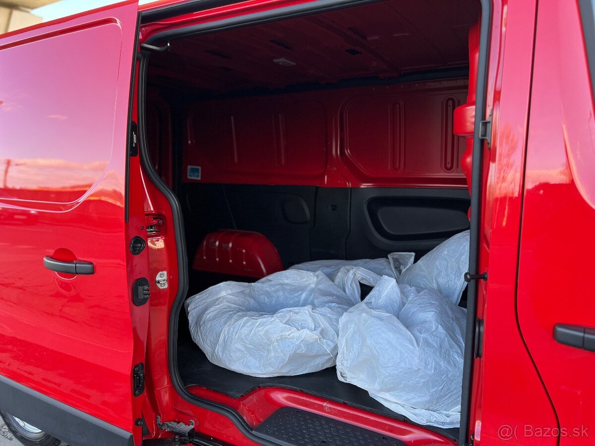 Renault Trafic 42 tis.km | kupované SR - 9