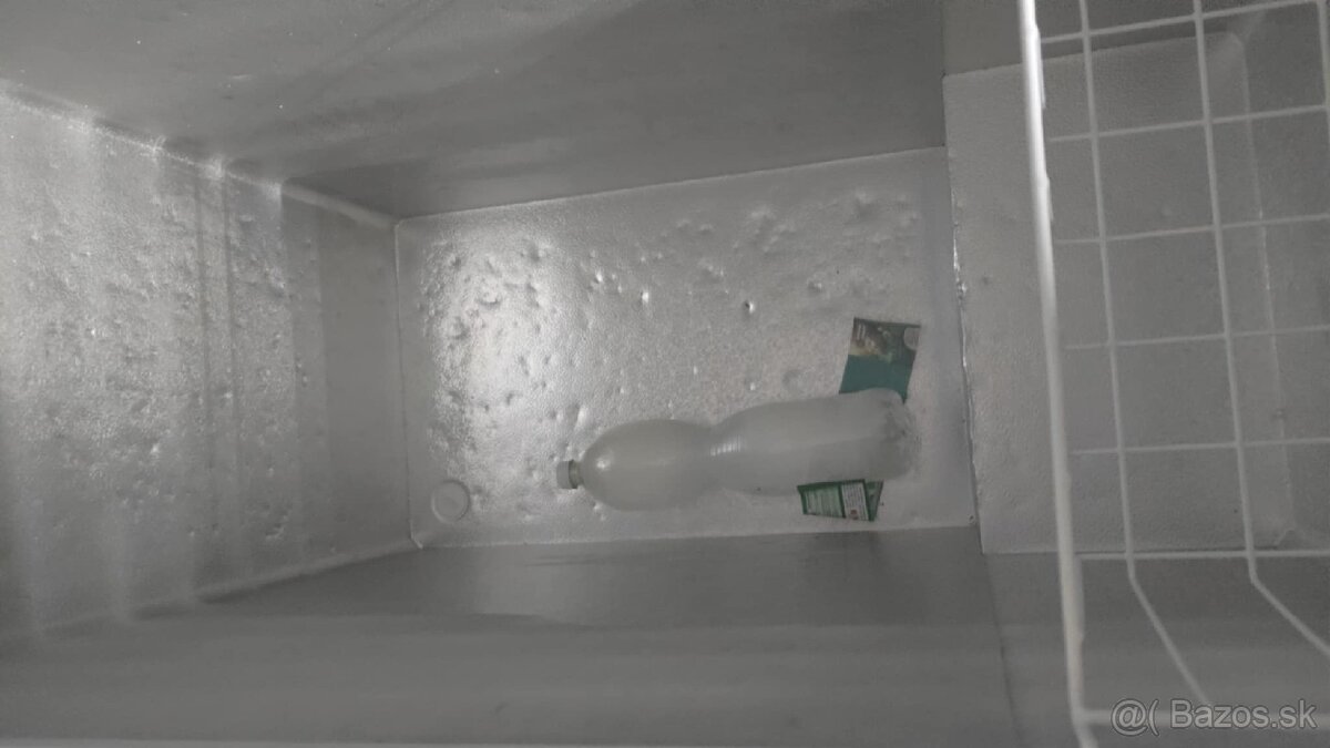 Pultová mraznička Orava.....203 litrová - 9