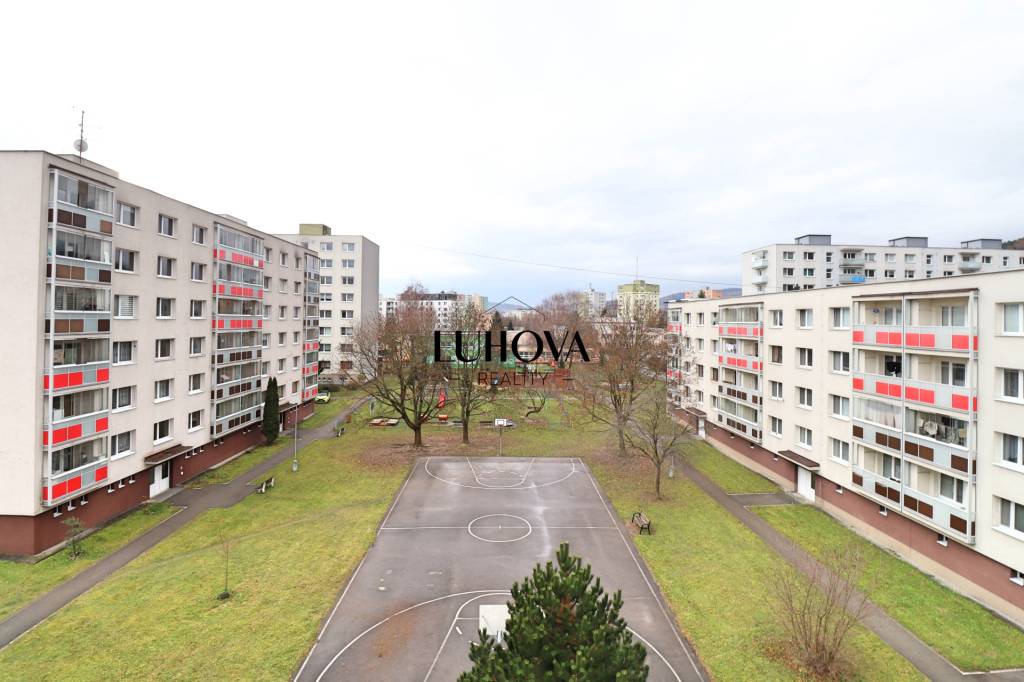 NA PRENÁJOM_ 3-izbový byt – Okružná ulica, Púchov - 9