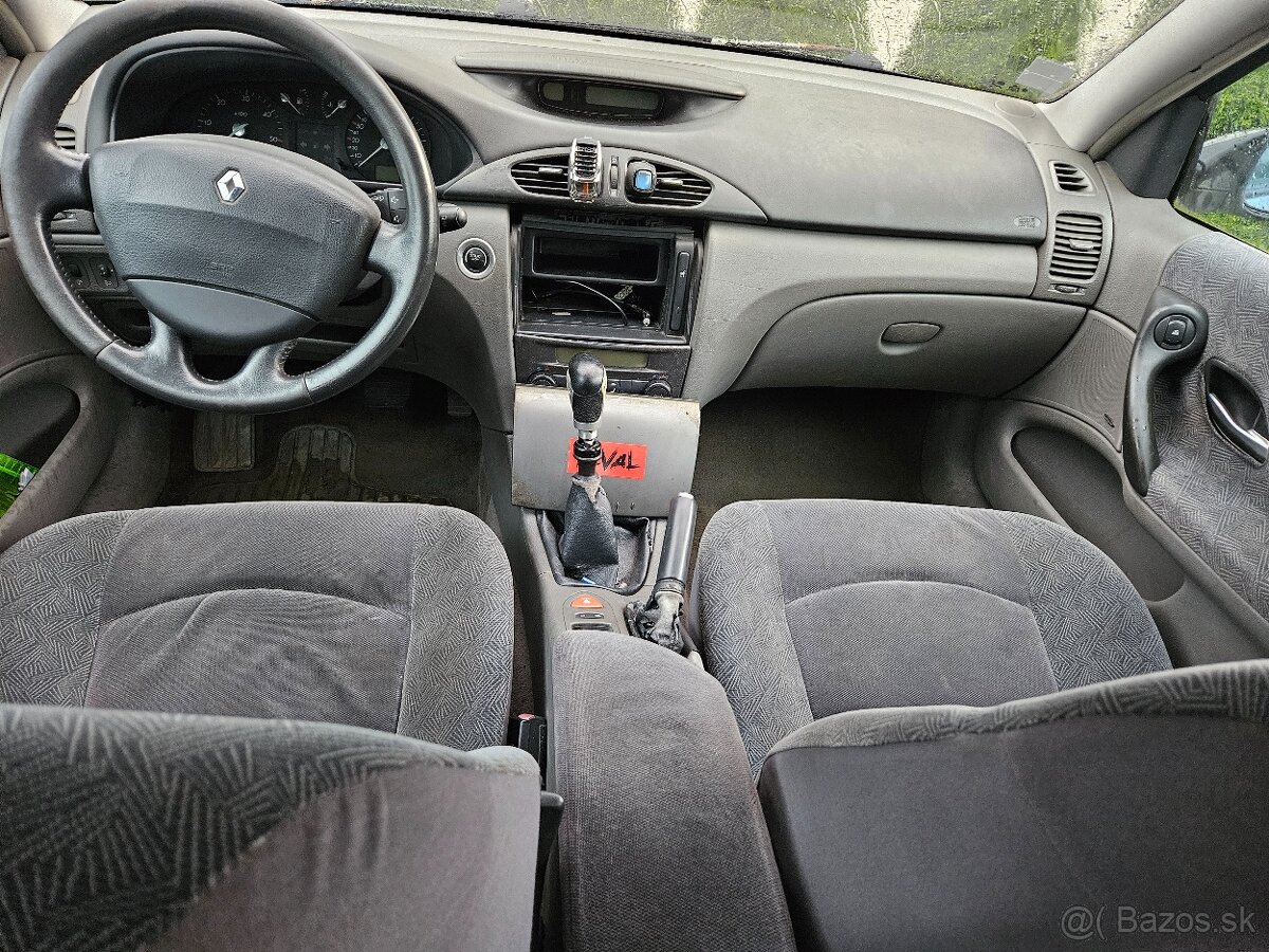 Renault Laguna 1.9 dci - 9
