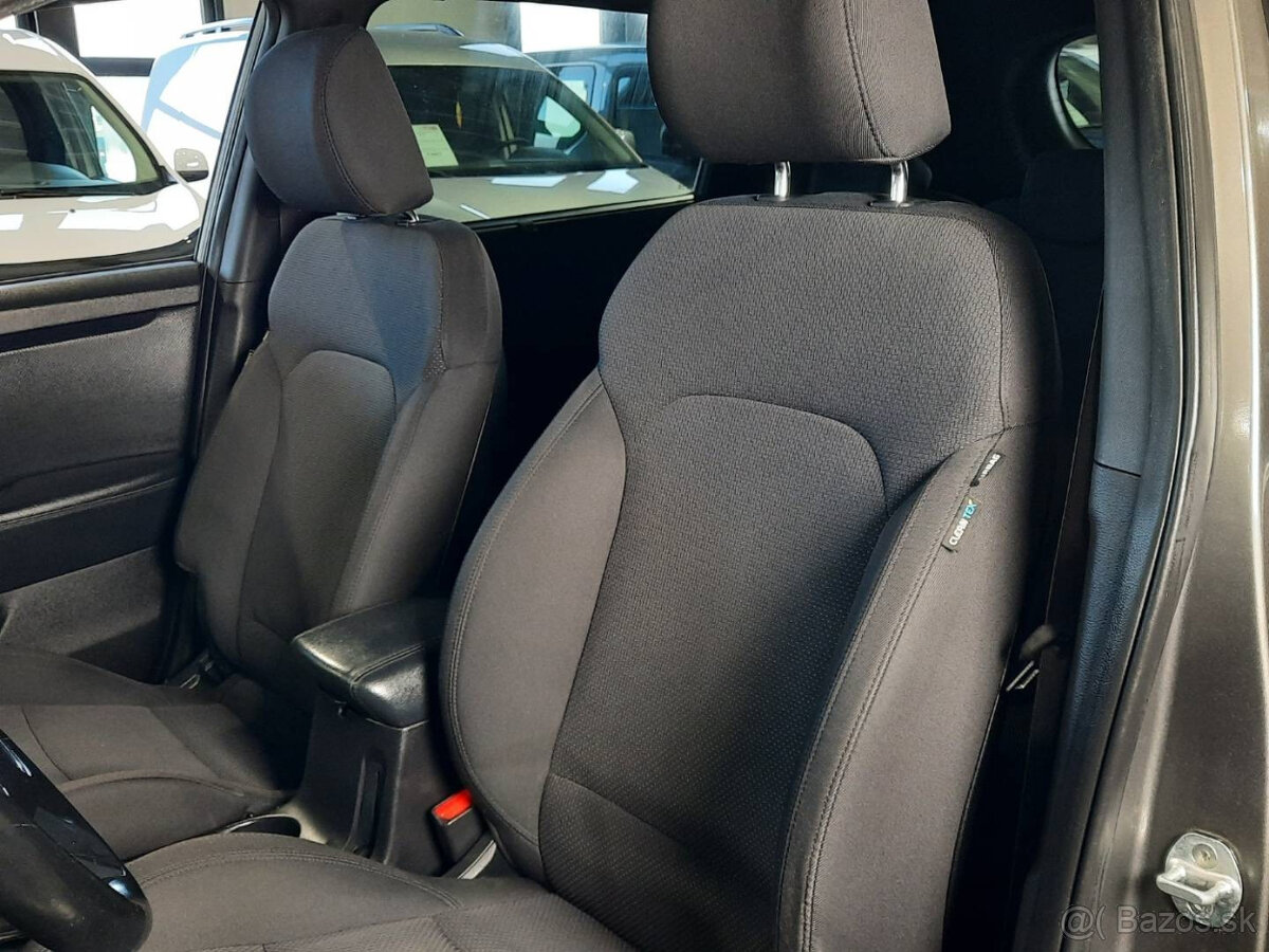 Kia Carens 1.7 CRDi 136k EX - 9