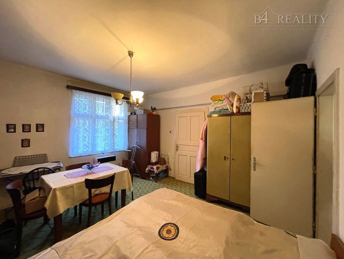 Rodinný dom s pozemkom 378 m2, Žilinská ul., Trenčianska Tep - 9