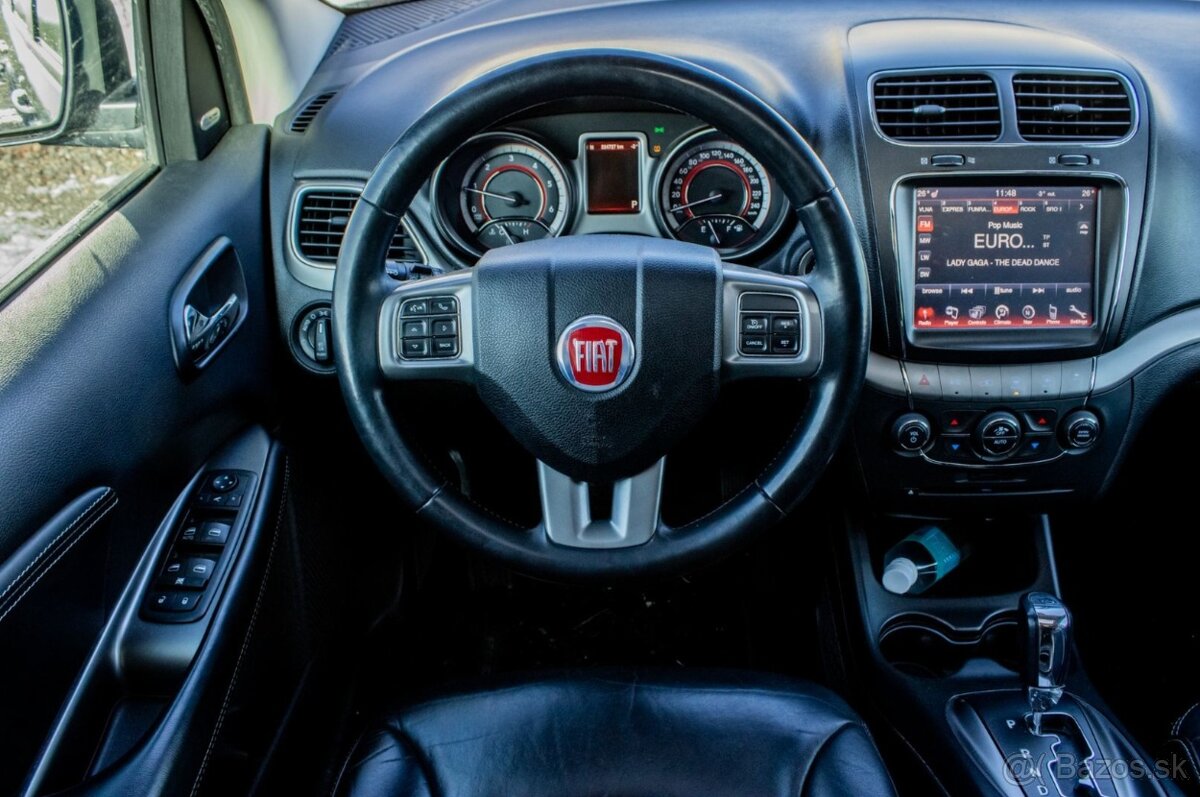 Fiat Freemont 2.0 16V MultiJet Black Code 4x4 / PANO - 9