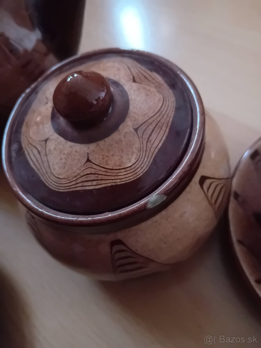 Keramika - šálky, karafy, čajník - 9