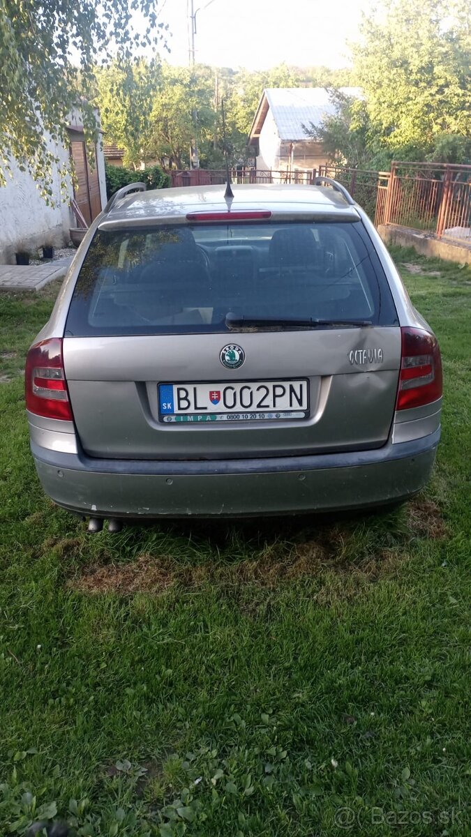 Rozpredám Škoda Octavia Combi 2.0 103kw DSG - 9