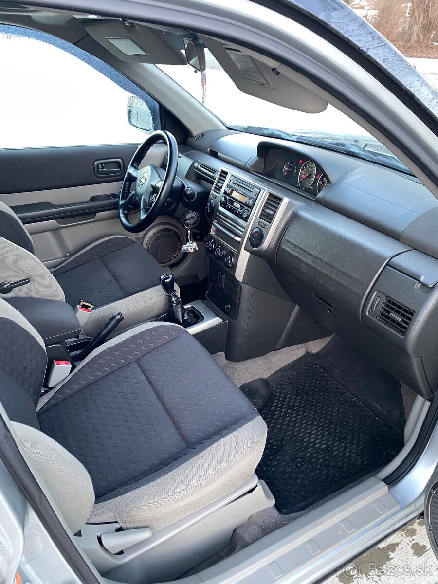 Nissan x-trail - 9